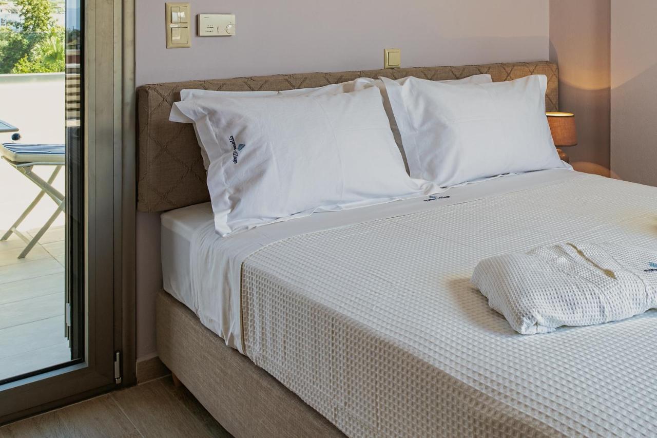 Cypress Village - Lux villa 5' from beach Daratsos Exteriör bild