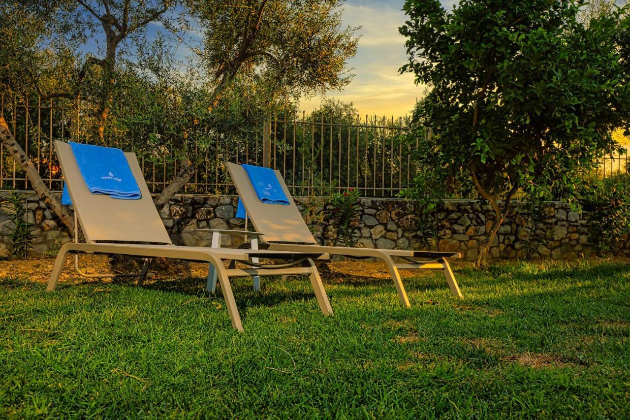 Cypress Village - Lux villa 5' from beach Daratsos Exteriör bild
